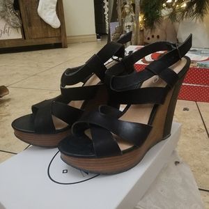 Aldo wedges
